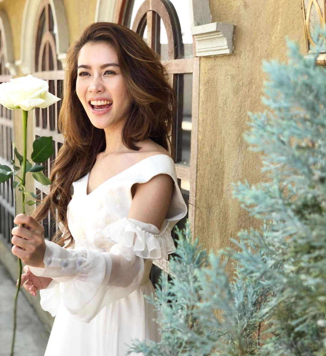 น้องไบร์ท สวยสะกดทุกสายตา จำไม่ได้เลยว่าคือผู้ประกาศข่าว
