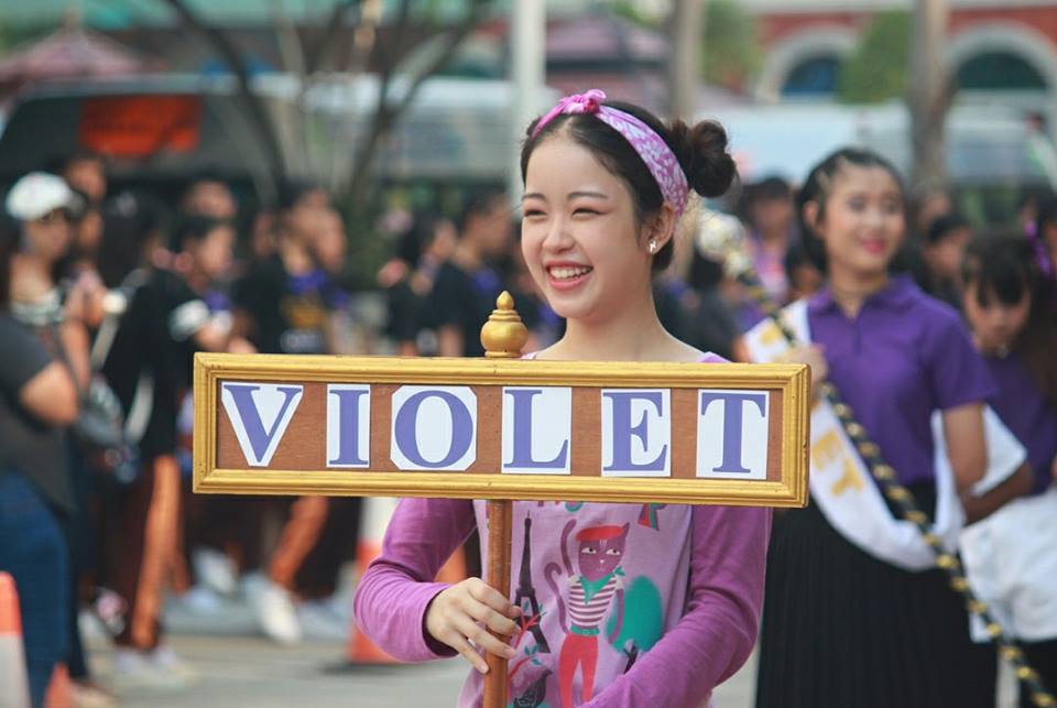 นอกจอที่สดใส ของ น้องเซียงเซียง หรือ ผึ้ง ใน ละครล่า 2017
