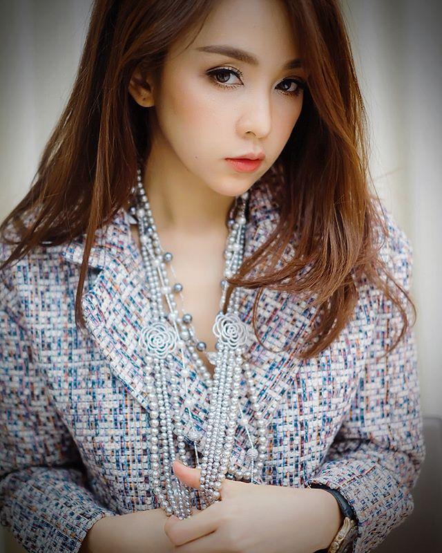 ภาพอีกมุมของ เป้ย ปานวาด เป็นทุกอย่างให้สามีแล้ว
