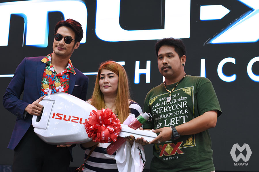บอย ปกรณ์ ชวนมาเป็นครอบครัวในงาน Motor Show 2018