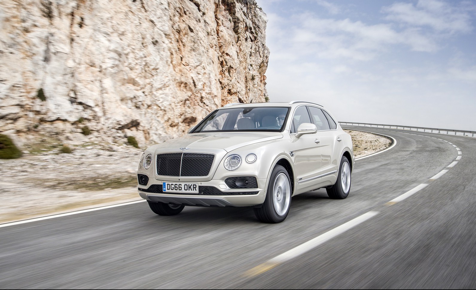 เอเอเอส ออโต้ เซอร์วิส เผยข้อเสนอสุดเอ็กซ์คลูซีฟ เฉพาะ Bentayga Diesel