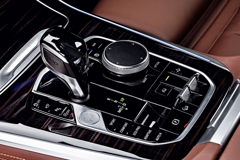 BMW X5 2018 โมเดลเชนจ์ใหม่เผยโฉมอย่างเป็นทางการแล้ว