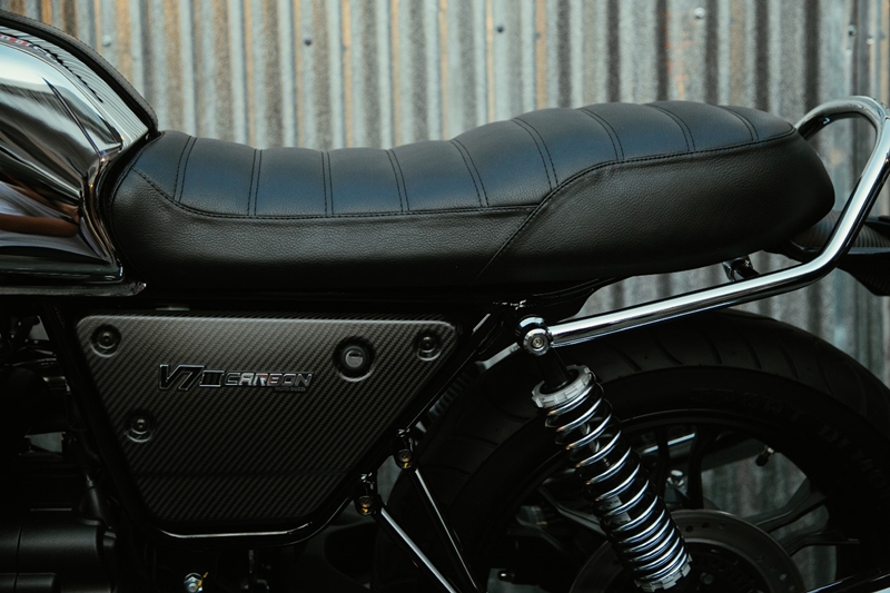 Moto Guzzi V7 III Carbon Shine 2018 ใหม่