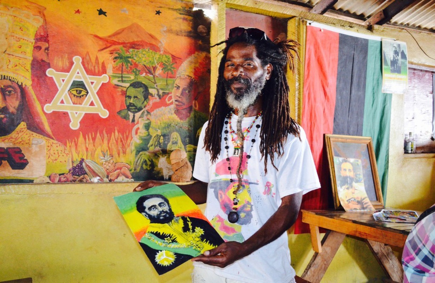 Jah Rastafari (ในรูปภาพ)