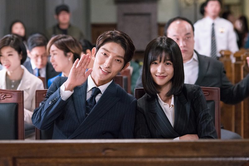 รู้จักสาวฮอตแดนกิมจิ &quot;ซอเยจี&quot; สวย แกร่ง เท่ห์! จากซีรีส์ &quot;The Lawless Lawyer ทนายสายเดือด&quot; - Mixmaya.Com