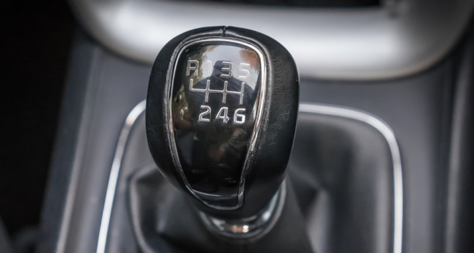 5 ข้อดีของเกียร์ธรรมดาที่หาไม่ได้ในเกียร์ออโต้