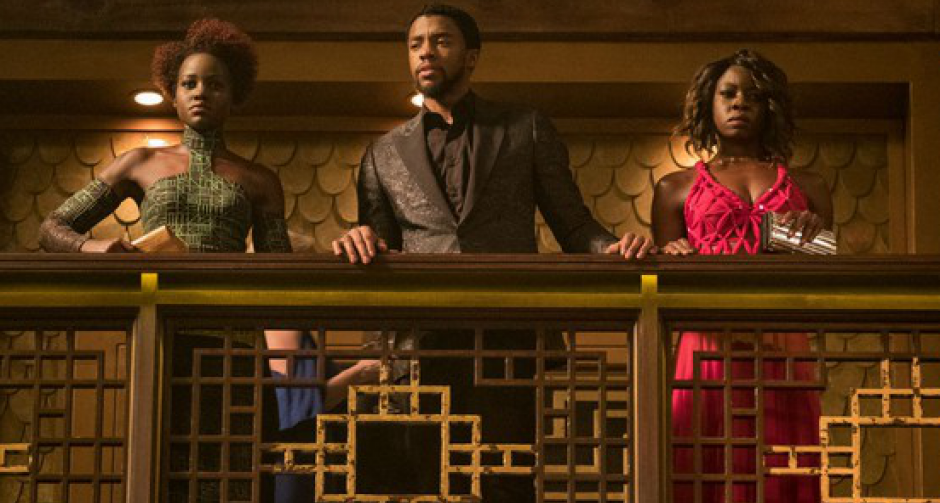 สองสาวผู้ติดตาม ที’ชัลลา ซัดศัตรูกลางคาสิโนหรู ในคลิปล่าสุดจาก Black Panther