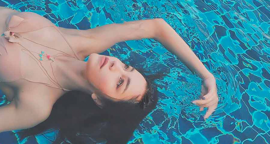 "ซูริ ซูซานน่า" สาวใช้สุดแซ่บใน "บุพเพสันนิวาส"