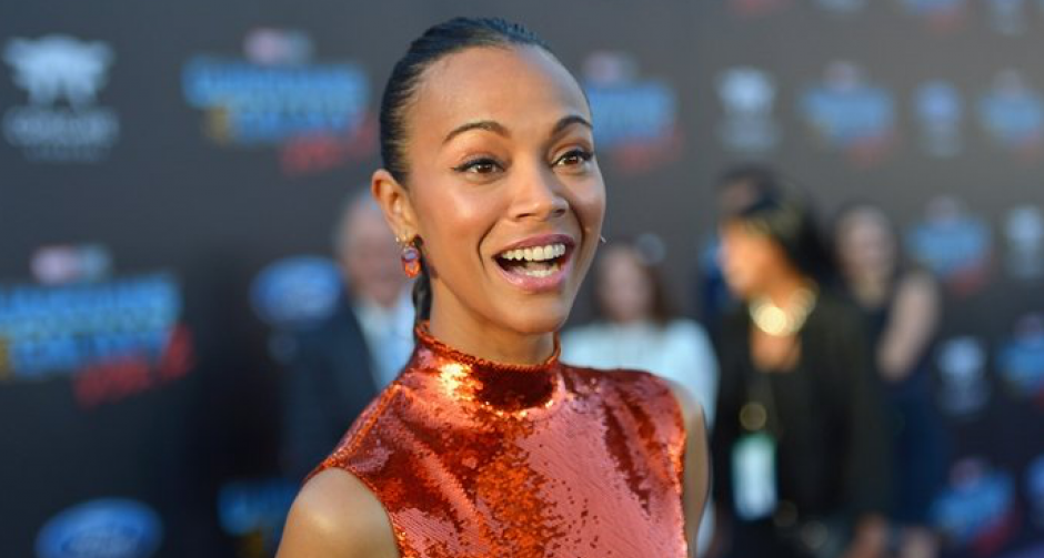 Zoe Saldana ตอกกลับคนในวงการที่ดูถูกนักแสดงหนังมาร์เวลว่า "อยากดัง"
