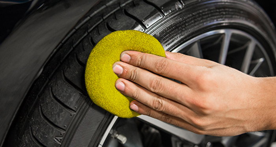 ทำน้ำยาเช็ดยางรถยนต์ด้วยตัวเอง ไม่ต้องเสียเงินซื้อ