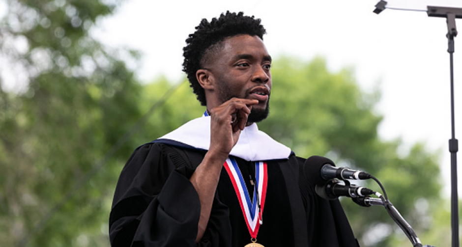 "แชดวิก โบสแมน" กล่าวสุนทรพจน์ งานรับปริญญา ม.ฮาวาร์ด