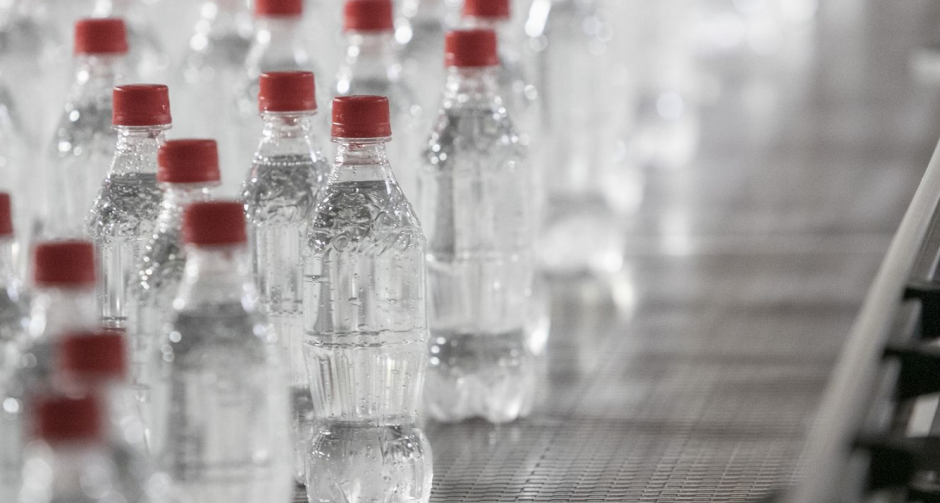 วิเคราะห์ที่มากระแส “เครื่องดื่มไร้สี” ที่กำลังได้รับความนิยมในญี่ปุ่น