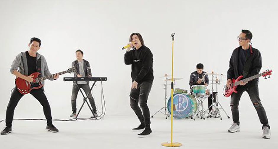 "บอย พีซเมคเกอร์" ใส่สีสันลง "Power Bank" ให้กำลังใจคนสำรองแต่สำคัญ