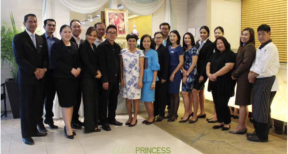 กิจกรรมเนื่องในโอกาสวันเฉลิมพระชนมพรรษาสมเด็จพระนางเจ้าสิริกิติ์ ณ โรงแรมดุสิตปริ๊นเซส