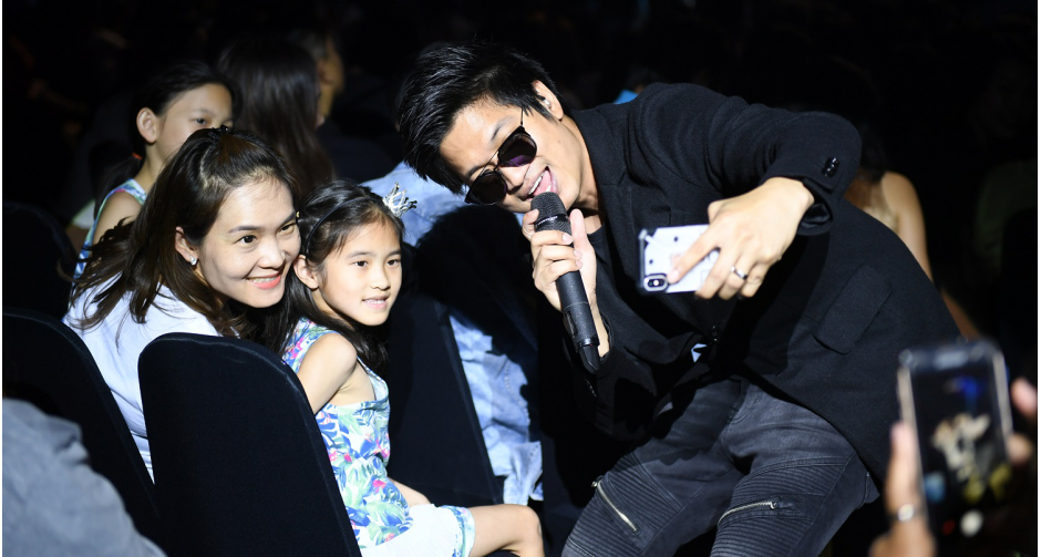 “เจ็ทเซ็ตเตอร์” กอดคอ “เคลียร์” แบทเทิลเพลงรัก ฟินครบรสในเวที “จีเอสบี ว๊าว คอนเสิร์ต” ตอนทูโทน