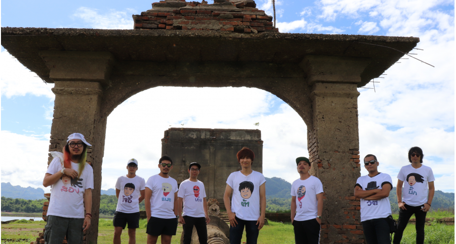 ตลาดสะพานมอญเดือด “พาราด็อกซ์” แบ่งทีมวิ่งกันพล่าน!!  ตามหาเสื้อมอญราคาทุน!!