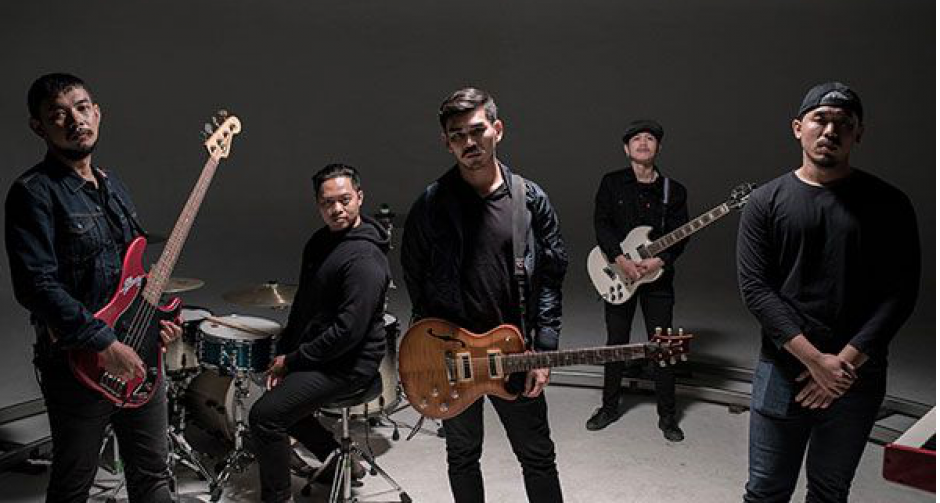 "สงกรานต์" ส่งแคปชั่นเด็ดสะท้อนความหมายเพลงใหม่