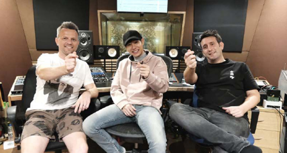 "เป๊ก ผลิตโชค" กับเพลงอินเตอร์ เพลงแรกในโลก