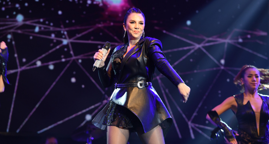 แด๊นซ์ซิ่งควีน “คริสติน่า” เต้นสะบัดสนั่นฮอล์  มันส์จุใจบนเวที “จีเอสบี ว๊าว คอนเสิร์ต”