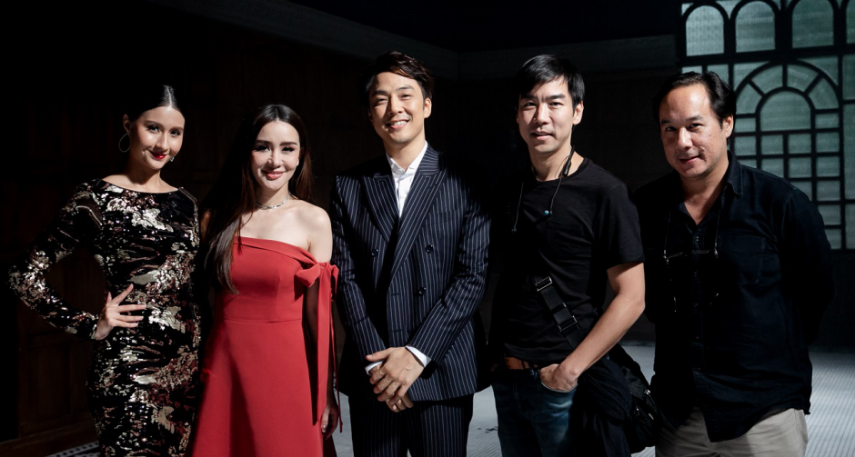 “นิโคล เทริโอ” ประทับใจ "หนึ่ง-อภิวัฒน์"  ควงขึ้นแท่นพระเอกในเอ็มวี “ให้โอกาสฉัน”