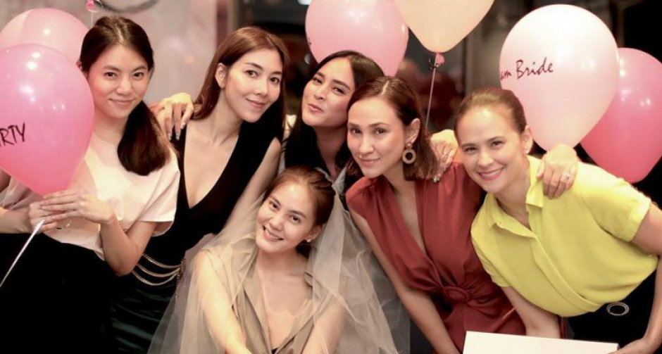  "แก๊งนางฟ้า" รวมตัวจัดปาร์ตี้สละโสดให้ "เจนี่"