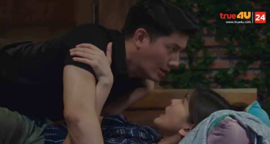 “หนูนา”บุกขึ้นเตียงชวน “เป้” ฟีเจอริ่งยามดึก!!!