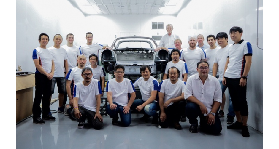 ปอร์เช่ จัดฝึกอบรมเรื่องการดูแลรถยนต์ปอร์เช่คลาสสิค