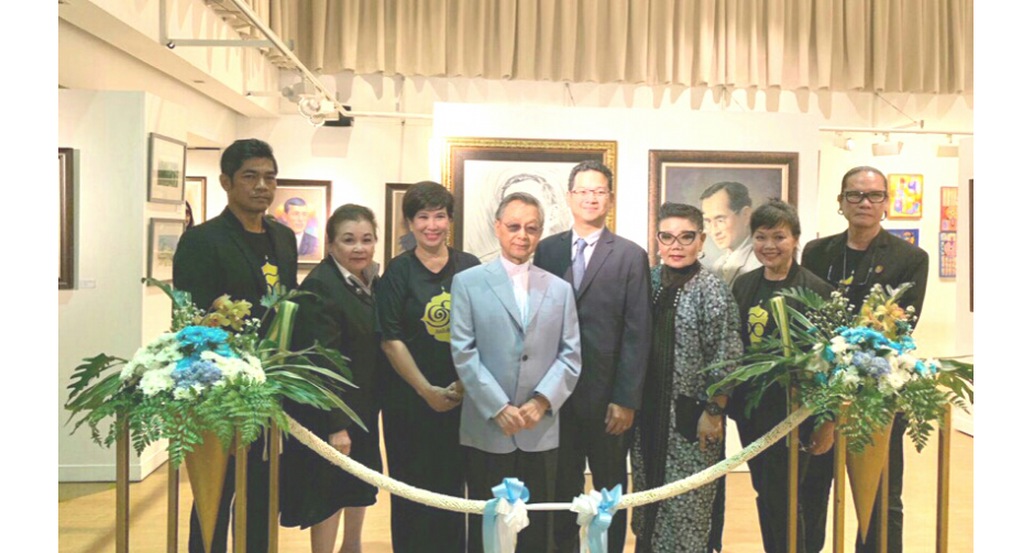 ฯพณฯ นายชวน หลีกภัย อดีตนายกรัฐมนตรี เปิดนิทรรศการภาพวาด "ศิลปิน ๒ รัชสมัย"