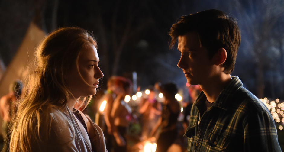 "โซฟี เทอร์เนอร์" ตัดสัมพันธ์ "เอซา บัตเตอร์ฟิลด์" ใน "ไทม์ฟรีค" ( Time Freak ) เข้าฉาย 5 ธันวาคมนี้