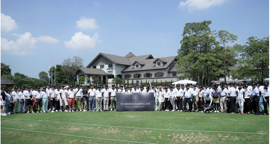 เบนซ์ ทีทีซี ชวนลูกค้าวีไอพีอวดวงสวิงบนสนามกอล์ฟระดับเวิลด์คลาส