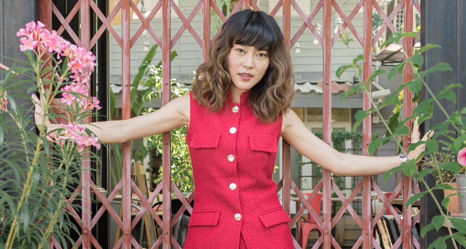 “หมูมิ้นท์” รับบท “เจ๊เนย”  เจ้าของร้านกาแฟบ้าเรื่องดวง