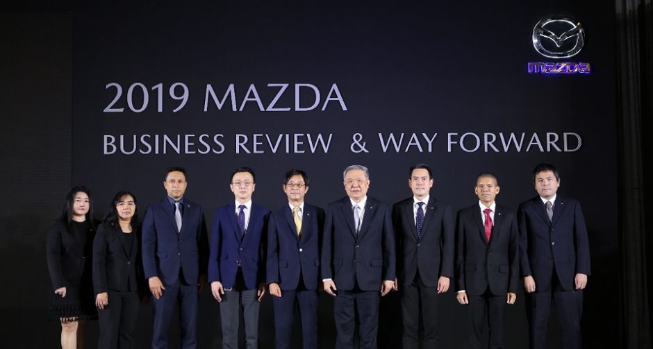 มาสด้าระเบิดฟอร์มสุดยอดทำสถิติใหม่ทะลุ 7 หมื่นคัน  ชี้เศรษฐกิจปีหมูทองสดใสเตรียม 6 รุ่นเสริมทัพ