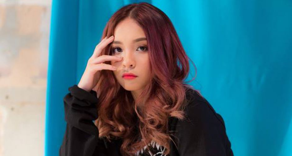 “แองจี้” ลูกไม้ใต้ต้น “โป่ง หิน เหล็ก ไฟ” เดินตามฝันเป็นศิลปินเดี่ยวชายคา “โมโนมิวสิค”