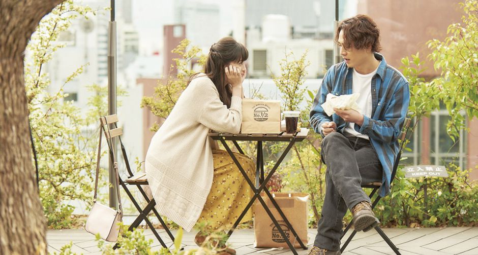 คุยกับ ”ฮิโรโอมิ โทซากะ” และ”อายามิ นากะโจ” สองนักแสดงนำจากภาพยนตร์ “Snow Flower”