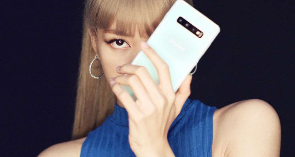 แฟนคลับกรี๊ดสลบ หลังซัมซุงปล่อยโฆษณา Galaxy S10 x Lisa-Blackpink โชว์ถ่ายภาพสนุก  ครบทุกสถานการณ์