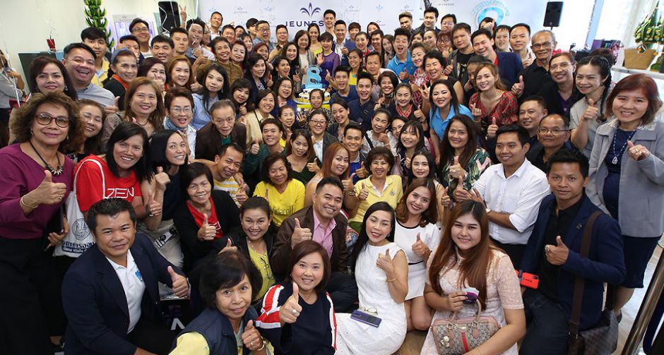 เจอเนสส์ ประเทศไทย ฉลองครบรอบ 8 ปี 
