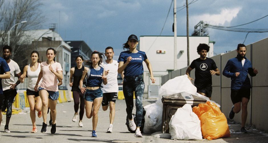 อาดิดาส และ องค์กรพาร์ลี่ย์ จัดกิจกรรม วิ่งเพื่อมหาสมุทร (Run For  The Oceans)