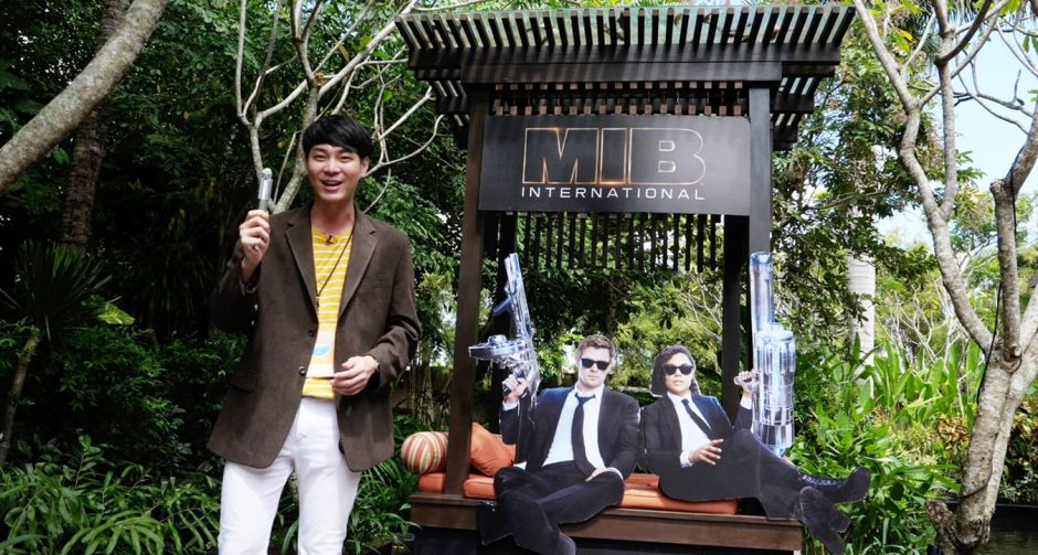 ญี่ปุ่น ธนัฐ สัมภาษณ์พิเศษ คริส เฮมสเวิร์ธ จาก MIB 4 ใน เอ็นเตอร์เทนเม้นท์ นาว ทางช่อง MONO 29