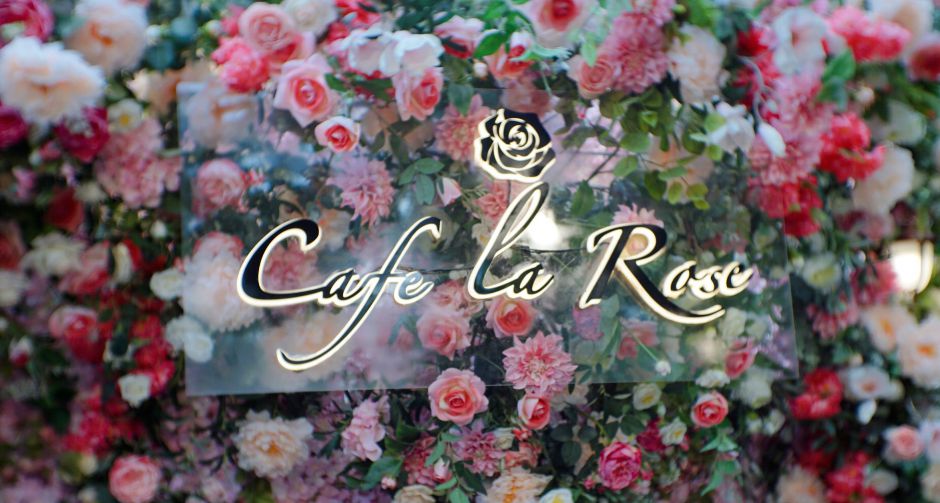 Cafe La Rose คาเฟ่กุหลาบย่านอารีย์ มาทีต้องได้รูป