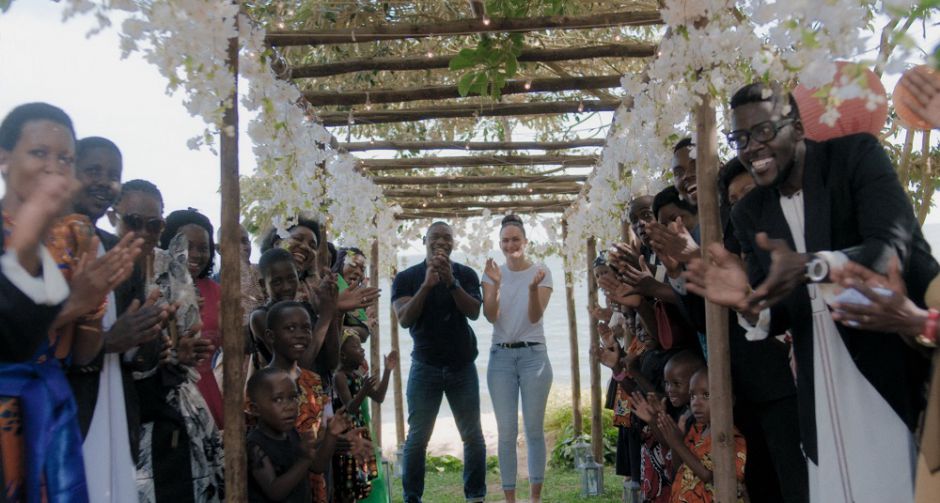 Booking.com เผย 3 เรื่องราวสุดประทับใจของเหล่าบุ๊คกิ้งฮีโร่ ผู้ทุ่มเทให้บริการเกินคำว่าหน้าที่เพื่อลูกค้าของพวกเขา