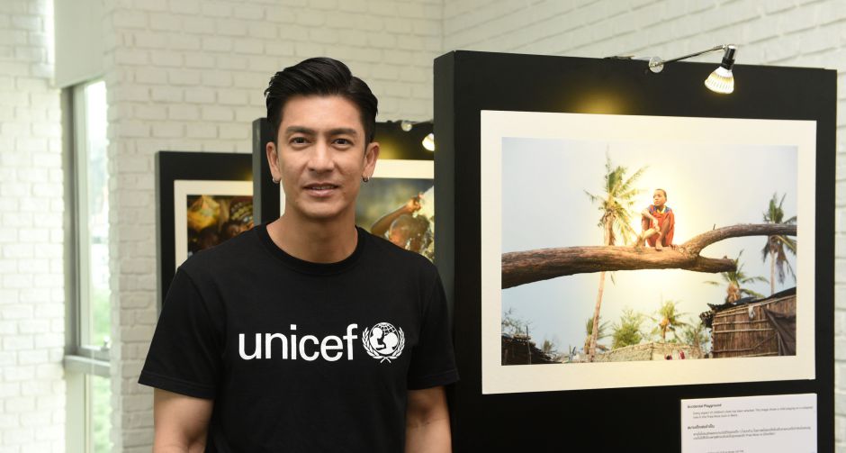 สามีแห่งชาติสุดหล่อขอทำดี! ติ๊ก เจษฎาภรณ์ กับบทบาทใหม่ไปเป็นเจ้าป่าช่วยผู้ประสบภัยไกลถึงแอฟริกาตอนใต้!