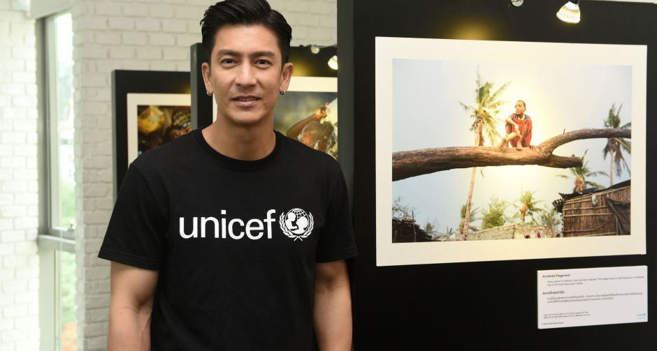 สามีแห่งชาติสุดหล่อขอทำดี! ติ๊ก เจษฎาภรณ์ กับบทบาทใหม่  ไปเป็นเจ้าป่าช่วยผู้ประสบภัยไกลถึงแอฟริกาตอนใต้!