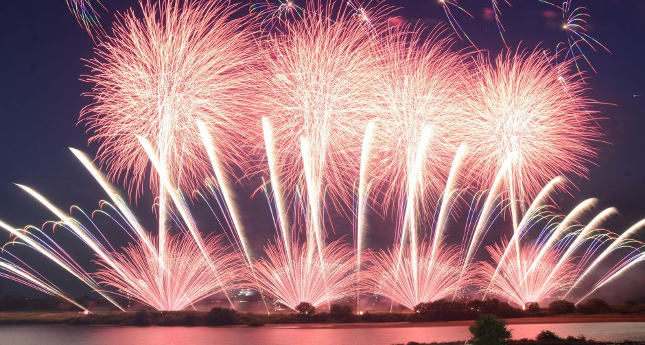 สัมผัสเสน่ห์ของฤดูร้อนแบบฉบับญี่ปุ่นแท้ๆ กับเทศกาลดอกไม้ไฟในคันโตที่คุณไม่ควรพลาด