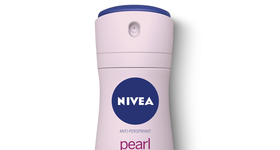 นีเวีย เพิร์ล แอนด์ บิวตี้ สเปรย์ ปกป้องผิวใต้วงแขนด้วยเอสเซนส์สกัดไข่มุกให้เนียน กระจ่างใสอย่างเป็นธรรมชาติ