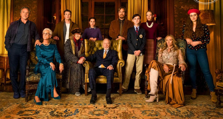 คดีฆาตกรรมในวันรวมญาติ ทุกคนคือผู้ต้องสงสัย ใครคือฆาตกรตัวจริง KNIVES OUT ขนทีมนักแสดงชั้นนำ โดยผกก. Star Wars The Last