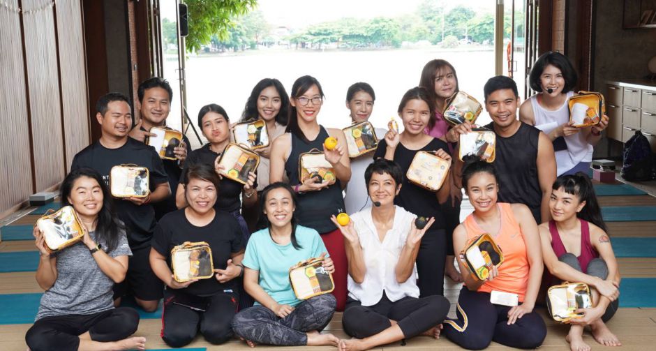 Deep Tissue Massage Yoga เหยียดกาย คลายปวด