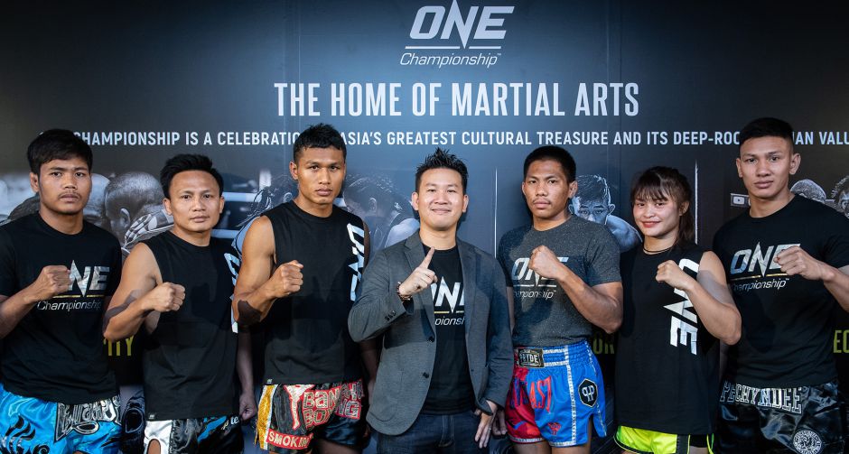 เพชรดำ-แสตมป์ นำทัพกำปั้นไทย โชว์แกร่ง ก่อนศึก ONE : DREAMS OF GOLD