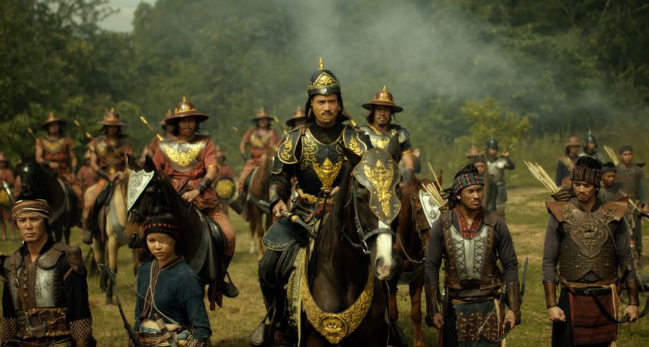 เป้ ขี่ม้ายกทัพฝ่ากระสุนปืนใหญ่ เนรมิตรฉากสงครามอลังการในซีรีส์ นเรศวร 3