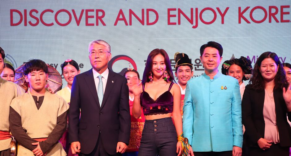 ยูริ นำทีมโชว์สุดพิเศษ ในงาน Annyeong Thailand, Sawasdee Korea 2019 : Discover and Enjoy Korea ทักไทยโซวอน คิดถึงมั้ยคะ?