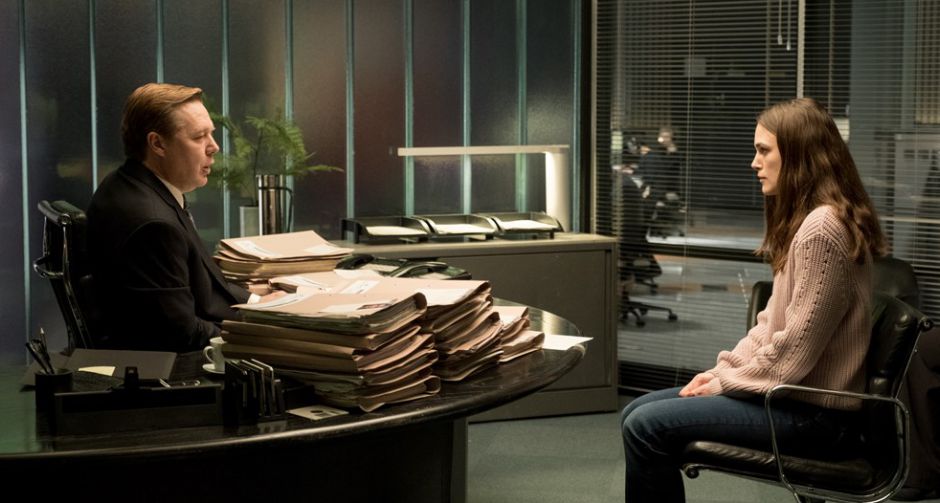 เพราะบางเรื่องรัฐบาลไม่อยากให้รู้ "OFFICIAL SECRETS" ดราม่าทริลเลอร์สุดเข้มข้น จุดเริ่มต้นสงครามอิรักที่หลายคนไม่เคยรู้